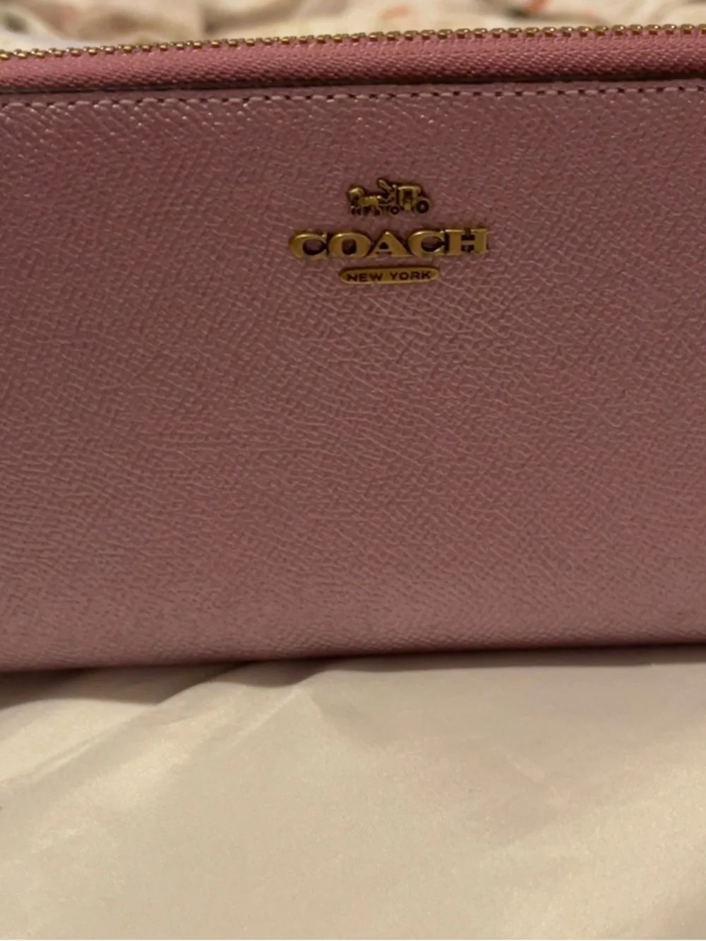 Coach Metallic Tulip Pink Long Zip Around Wallet 👛🌷💞👛🌷💞